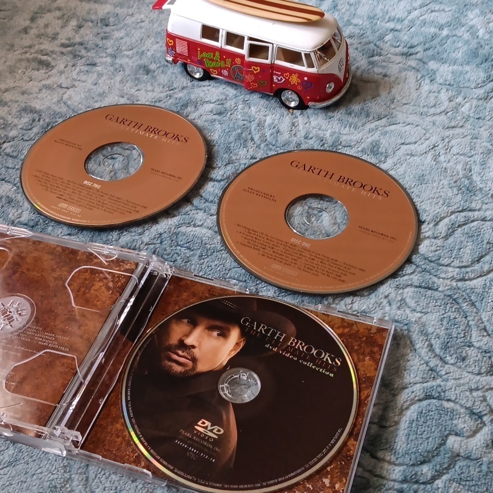 Garth Brooks The ultimate hits 3CDs set - Picture 2 of 4